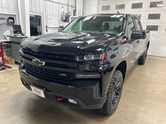Used 2020 Chevrolet Silverado 1500 LT Trail Boss with VIN 1GCPYFED5LZ214942 for sale in Paynesville, Minnesota