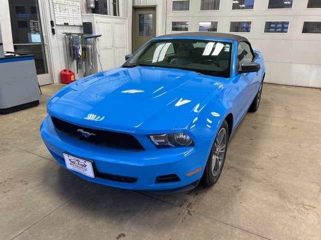 Used 2010 Ford Mustang V6 with VIN 1ZVBP8EN6A5107952 for sale in Paynesville, Minnesota