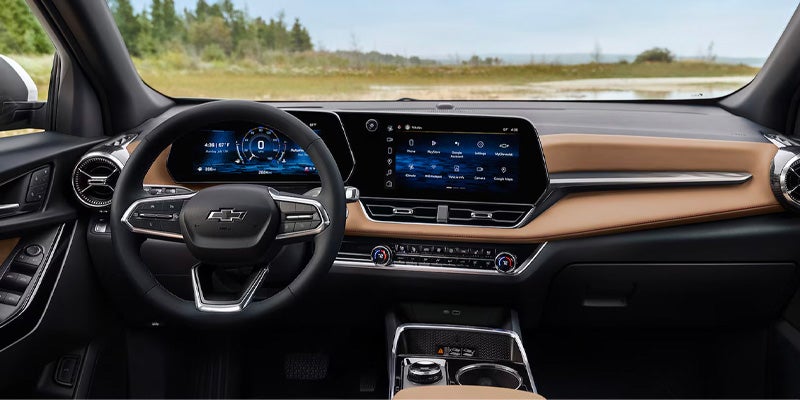 2026 Chevrolet Equinox Paynesville, MN Interior and Touchscreen